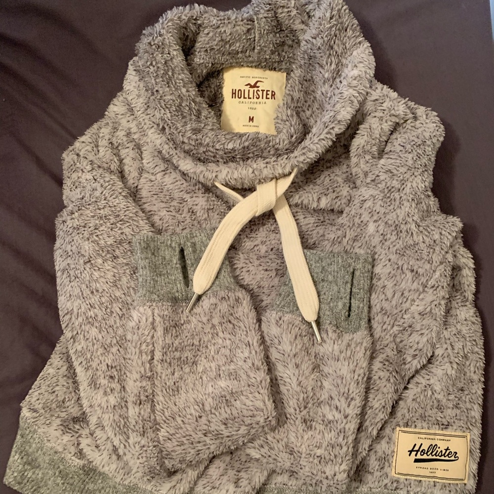 Hollister Sweater
